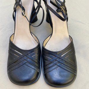 Nine West Black Leather Pump 3 inch Sz 6.5